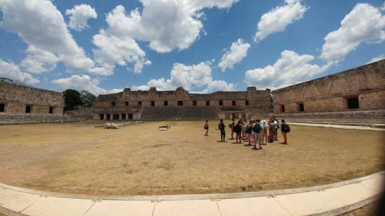 Read more about the article Ruinas de Uxmal, Mexico